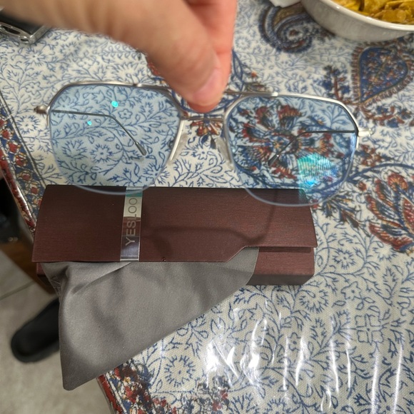 YESLOOK Stylish Blue Aviator Sunglasses never worn - Picture 7 of 12